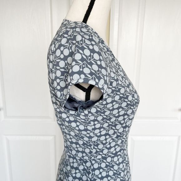 Down East XS Diamond‎ Heart Neckline Floral Geometric Designed Sheath Dress - Picture 9 of 11